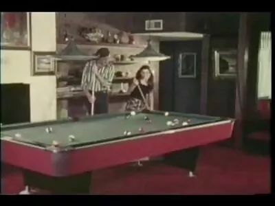 Nada deixa essa loira mais satisfeita do que tomar um gole de BBC filme pornô de preta