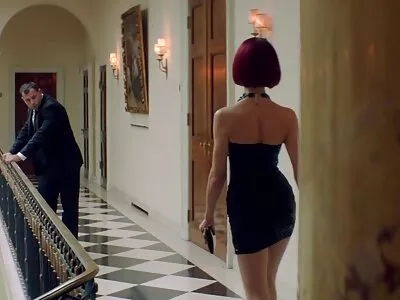 Homem casado e amigo sedutor de sua esposa tornam-se amantes anais filme pornô com as morenas