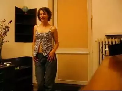 Loira filme porno com morena rabuda MILF homenageia seu mestre e adora