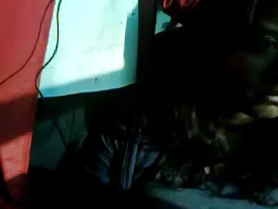 Homem encontra cachorro da loira e ela agradece com filme porno negras sexo anal