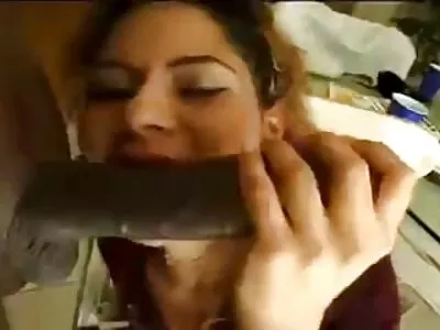 A querida morena Tatiyana Foxx gosta desse mulher pelada filme de pornô cenário inter-racial
