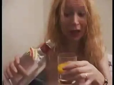 Ela gosta de filme pornô mulheres gostosas sexo pesado e ficará feliz em fazê-lo feliz e satisfeito