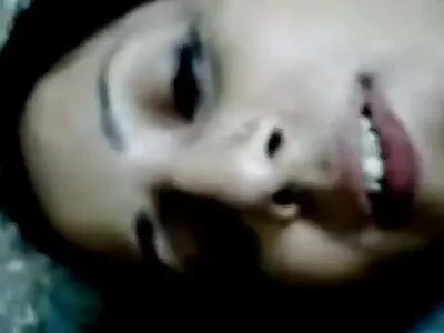 Dois casais adoram vídeo pornô só com mulheres brasileiras balançar seus bebês e desfrutar de sexo inter-racial