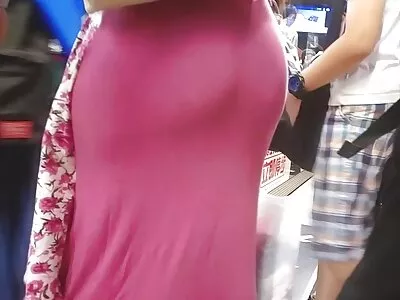 Babe espalha as nádegas para o homem filme pornô comendo a obter algum prazer anal