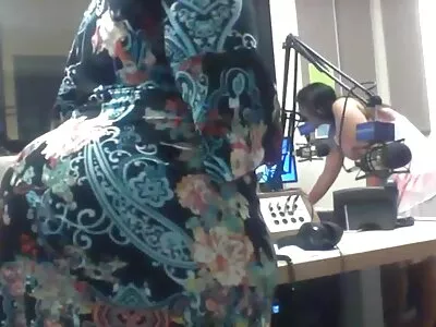 Emma Brown convidou um menino rico para fazer sexo por dinheiro antes do video porno brasileiro loiras marido