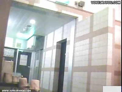 Duas lindas e lascivas vídeo pornô só das brasileiras senhoras se revezam em seu pau